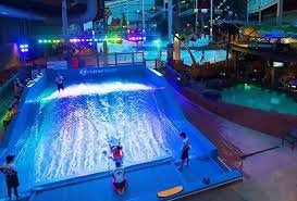 There are a limited number of day pass tickets sold each day. Splash And Slide At Indoor Water Parks For New Jersey Families Mommypoppins Things To Do In New Jersey With Kids