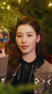 A very #RLHoliday: #Sana joins #RalphLauren for the spirited tradition of  lighting the tree, dressed in #PoloRLStyle. Visit the experience at  Roppongi Tokyo Midtown until December 25. #TWICE