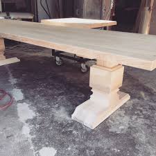 Table De Chateau Robinsicle Com Table Bois Massif Table Bois Table