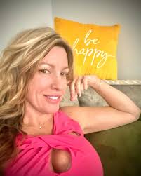 Michelle (Shellie) Williams