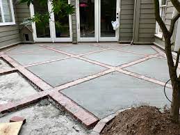 Brick And Concrete Diamond Design Patio Concrete Patio Designs Concrete Backyard Patio Stones