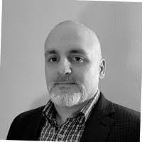 Louis Eliopoulos's Instagram, Twitter & Facebook