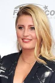 „der tag an dem wir den trip durch portugal startete. Emma Schweiger Movies Age Biography