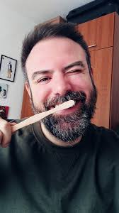 🎄 DÍA 23 del Calendario de Adviento: MODA Y NAVIDAD 🎄 Hoy nos juntamos  Carlos de @historia_de_la_moda y un servidor para hablaros de uno de los  anuncios navideños más icónicos de la