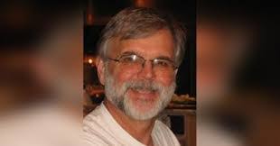 Robert Lovitt's Instagram, Twitter & Facebook