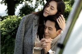 '불륜 의혹'에 휩싸인 중국 배우 우효광이 아내를 속상하게 했다며 사과문을 올렸다. Vmx8r9jnhqjm5m