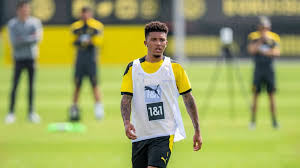 Über 20jahre gesammelt, jetzt muss alles. Bvb Star In England Jadon Sanchos London Trip Heizt Geruchtekuche An Kicker