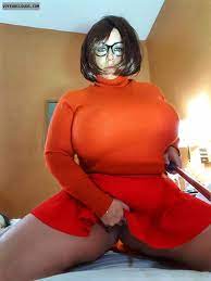 Sexy Velma Scooby Doo Cosplay Hot curves (13) - ImgPile