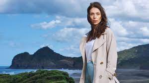 Jacinda ardern, other top nz officials to take pay cut. New Zealand S Prime Minister Jacinda Ardern Is Young Forward Looking And Unabashedly Liberal Call Her The Anti Trump Vogue