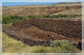 Mar 29, 2021 · the waikiki historic trail includes historic markers made of surfboards, inspired by waikiki's own duke kahanamoku, an olympic gold medalist swimmer and avid surfer. Pu Ukohola Heiau Nhs Hawaii Betty S Vacation