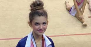 عائلة مصطفى قمر كلها في الاستوديو مع منى الشاذلي جزء من حلقة اليوم 15 أكتوبر 2020 فى معكم منى الشاذلى وفيها. Ù…ØµØ·ÙÙ‰ Ù‚Ù…Ø± ÙŠÙ‡Ù†Ø¦ Ø§Ø¨Ù†ØªÙ‡ Ø¨ÙÙˆØ²Ù‡Ø§ Ø¨Ø§Ù„Ù…ÙŠØ¯Ø§Ù„ÙŠØ© Ø§Ù„Ø°Ù‡Ø¨ÙŠØ© ÙÙ‰ Ø§Ù„Ø¬Ù…Ø¨Ø§Ø² ÙÙŠØ¯ÙŠÙˆ ÙˆØµÙˆØ± Ø§Ù„ÙŠÙˆÙ… Ø§Ù„Ø³Ø§Ø¨Ø¹