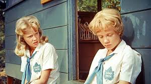 Twins in Media: The Parent Trap (1961) – Oreos & Peanut Butter