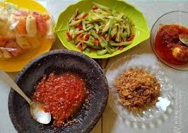 Selain tahu, pelengkap sambal goreng labu siam pun bisa memakai tempe, krecek, udang, atau telur puyuh. 5 Resep Tumis Labu Siam Terenak Sehat Dan Rasanya Bikin Ketagihan
