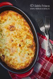 Oua 6 buc patrunjel o legatura ceapa o jumate razuita usturoi 3 catei. Dovlecei Cu Branza La Cuptor Food Receipes Food Platters Food