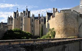 Chateau De Montreuil Bellay Maine Et Loire French Castles Castle Castle Ruins