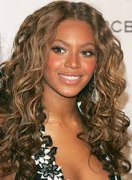 If you are clever with braids then this can be just the style for you. 50 Super Easy Casual Hairstyles For Medium Hair