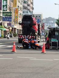 四鏡頭行車影像全都錄『 行車影像全紀錄 』 讓您即時錄製行車狀況、發生事故拒絕悶虧 ☆行車影像即. Kyeo06paeesl8m