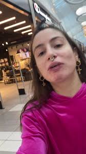 A Bubbu non piacciono i vestiti che mi compro