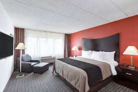 King Suite At The Comfort Inn Suites Bwi Airport Baltimore Maryland Comfort Inn And Suites Home Decor Room