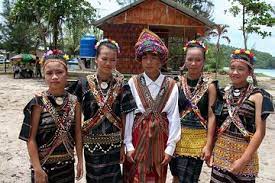 It is also the capital of the west coast division of sabah. Kota Kinabalu To Kota Belud And Rungus Longhouse Full Day Tour 2021
