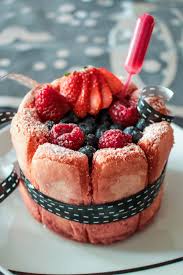 Mes Charlottes Individuelles Aux Fruits Rouges Pate A Choup En 2020 Recette Dessert Patisserie Gourmandise Patisserie Fine