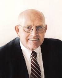 Max Sampson's Instagram, Twitter & Facebook