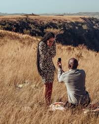 Speaking to jacaranda fm, liesl said that she was whisked off to the coastal city durban for. Dr Musa Mthombeni Gets Engaged To Proverb S S Ex Girlfriend And Former Miss Sa Liesl Laurie Celebs Now