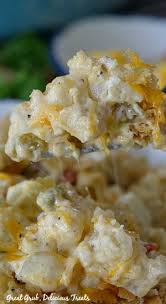 I love using the potatoes o'brien because they are already chopped and they come with red and green bell peppers. Cheesy Breakfast Potato Casserole Great Grub Delicious Treats