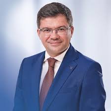 Costel Alexe Conferință De Presă Susținută De Costel Alexe Ministrul Mediului Apelor și Pădurilor Facebook