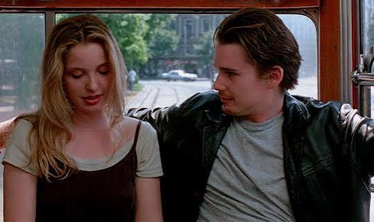 Ethan Hawke and Julie Delpy in 'Before Sunrise' (1995) : r/popculturechat
