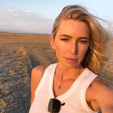 Erin Falter's Instagram, Twitter & Facebook