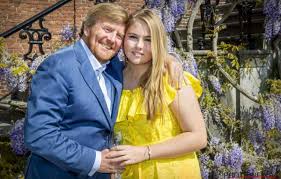 Feest in paleis huis ten bosch in den haag. Koning Willem Alexander Heeft Belangrijk Nieuws Over Zijn Dochter Prinses Amalia Gaat Ze Niet Doen Redactie24