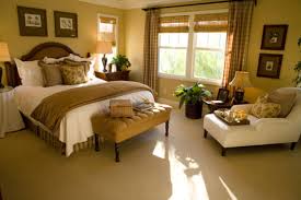 As a general idea, most building codes require a minimum floor area of 70 sq ft and a ceiling height of 7 ft for a room to be considered habitable. Large Master Bedroom Decorating Ideas Homifind