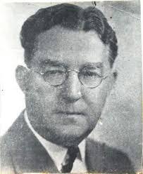 Lester Asher's Instagram, Twitter & Facebook