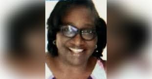 Maria Holcomb's Instagram, Twitter & Facebook