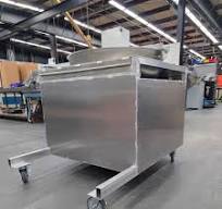 Master Series With Paddle Monkey and King Sifting Table
