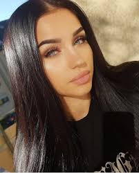 This Hair Colour Is Meee Pale Skin Beauty Makeup Looks Beauty