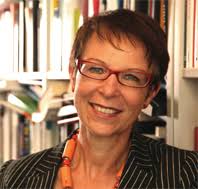 Rivendicare la parità di genere è di sinistra. La destra ha ereditato dalla  Chiesa la demonizzazione della donna. Una riflessione di Birgit Sauer