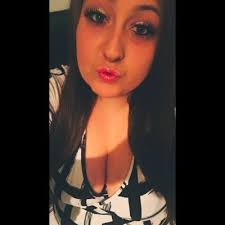 Laura Elise Willis (@lauraelise94)