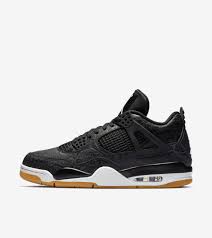 Dressed in a mix of white, tech grey, black, and fire red. Air Jordan 4 Black Amp Gum Light Brown Amp White Erscheinungsdatum Nike Snkrs De