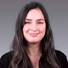 Melinda Stogsdill's Instagram, Twitter & Facebook