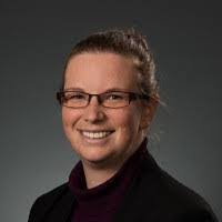 Edith Farr's Instagram, Twitter & Facebook