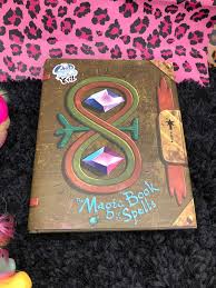 It contains every spell you've ever seen on the show, plus the history of mewni, as told by thirteen exclusively at themysteryshack.com, when you purchase the magic book of spells from us, you'll receive the following extras absolutely free! Star Vs The Forces Of Evil The Magic Book Of Spells Svtfoe Amino