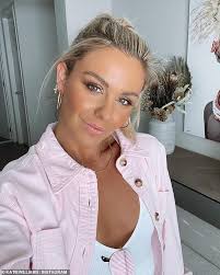 X factor villain katie waissel is to enter the celebrity big brother house. Mikey Pembroke S Famous Ex Katie Williams To Appear On New Season Of Big Brother Readsector