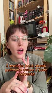 If you already listen to Oh No Ross and Carrie I want to be friends  #podcastreccomendation #podacasts #podcast #podcastrecs #ohnorossandcarrie  #onrac #booktok #books