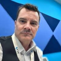 Kevin Roach's Instagram, Twitter & Facebook