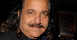 Последние твиты от ron jeremy (@realronjeremy). Pornoaktera Rona Dzheremi Obvinili V Iznasilovanii I Domogatelstvah