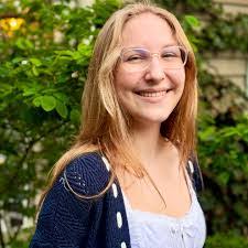 Katie Distefano's Instagram, Twitter & Facebook