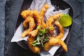 Masukkan dalam kuali@ periuk semua bahan dan masak hingga kering.tak pakai minyak.bila dah kering airnya, perasakan dengan garam dan gula bagi manis masin seimbang.guna api perlahan sahaja.siap inti. Menu Spesial Natal Udang Goreng Tepung Kelapa