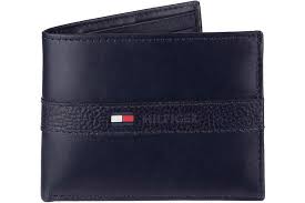 Tommy hilfiger men's premium leather credit card id wallet billfold 31tl22x062. Dick Smith Nz Tommy Hilfiger Men S Casual Bifold Wallet Navy Clothing Shoes Accessories Men Men S Accessories Wallets